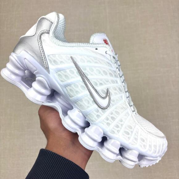🪙 2019 Nike Shox TL “White Metallic Silver Max Orange” 9W - Picture 1 of 6